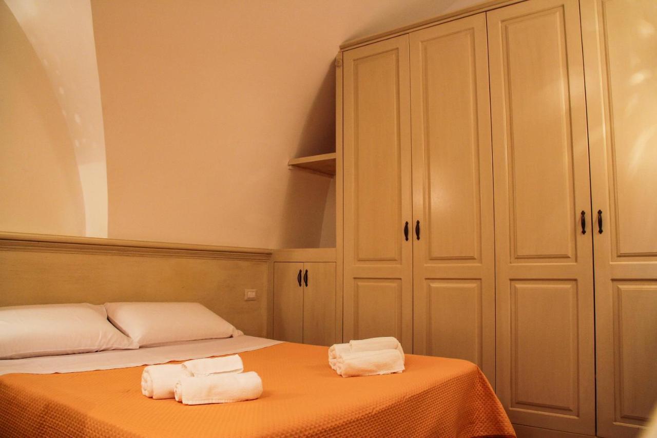 Bed and Breakfast Al Civico 4 Мольфетта Экстерьер фото